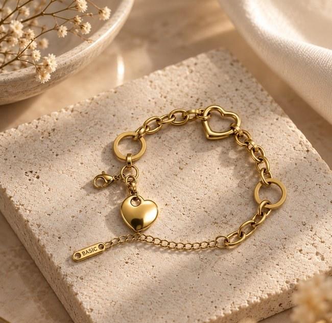 Gold Chain Link Bracelet with Heart Charm