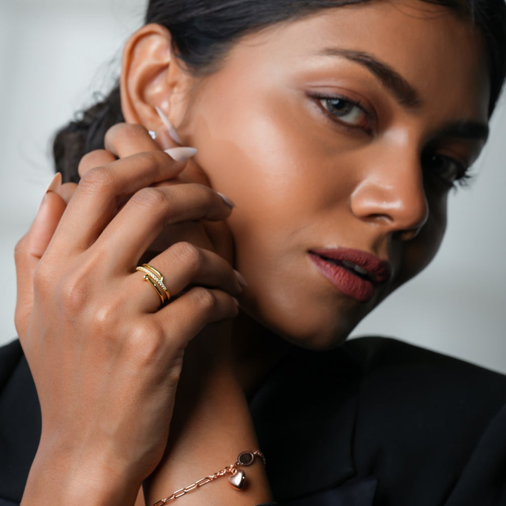 
                  
                    Versatile gold-plated ring by Klarity—perfect for daily glam or occasion wear
                  
                