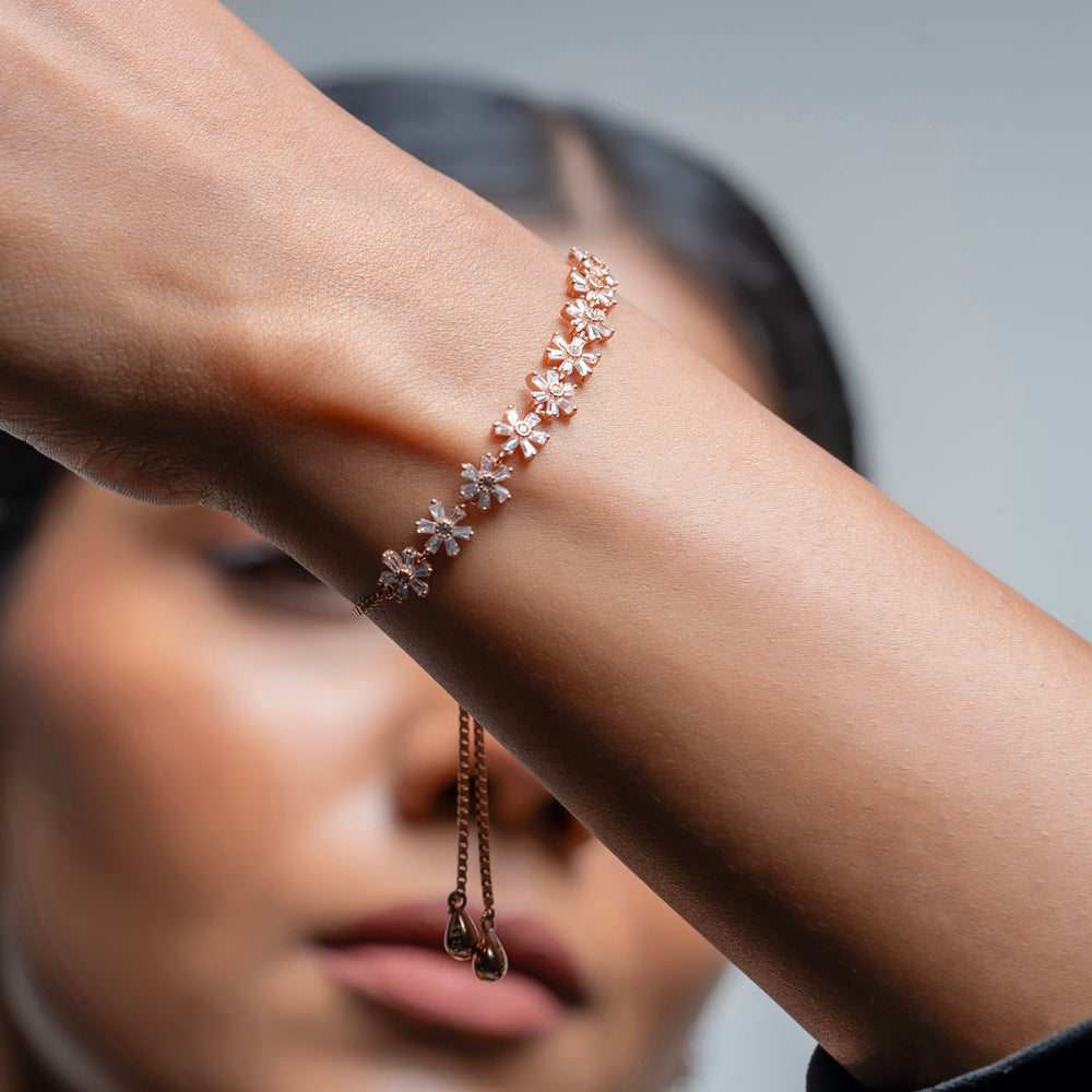 Elegant floral band bracelet with sparkling stones – Klarity Collection