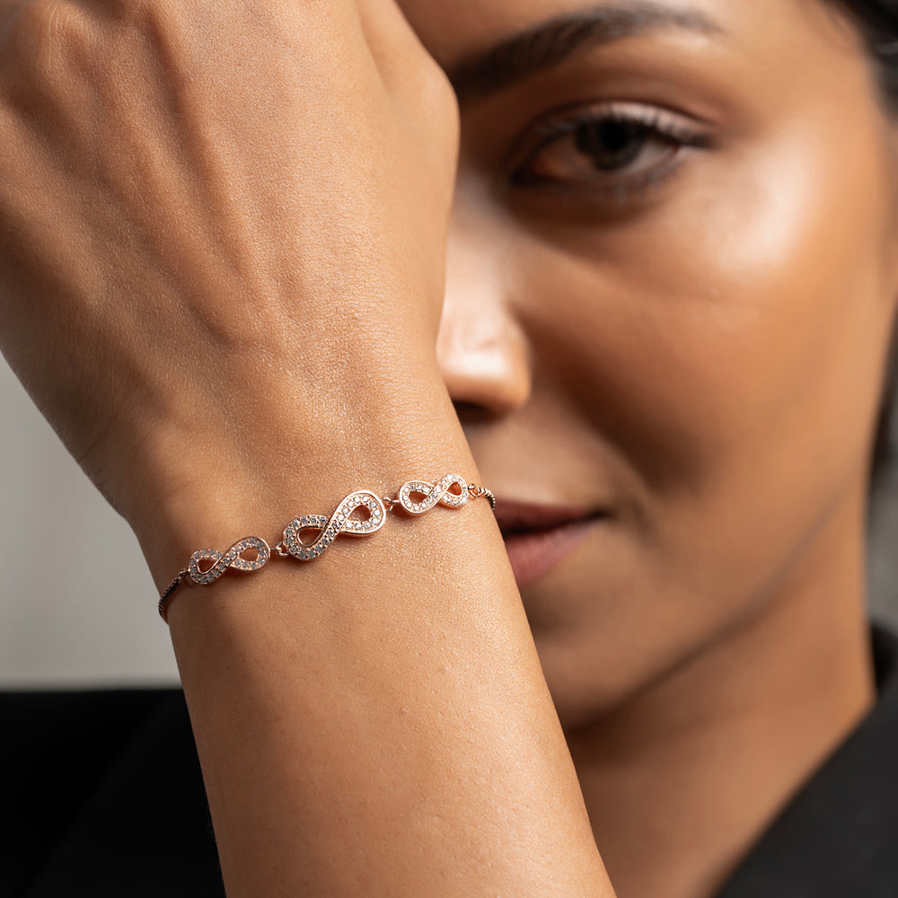 Elegant infinity bracelet symbolizing endless love – Klarity Jewellery