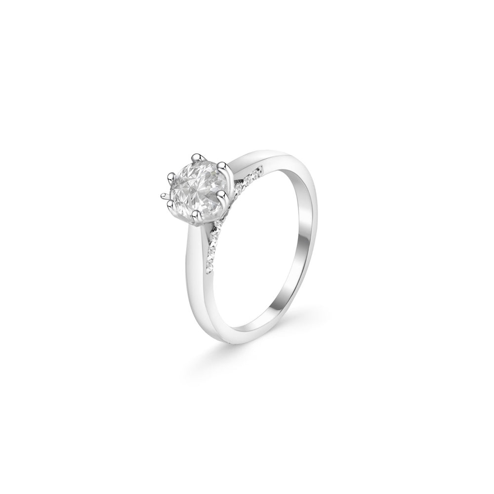 
                  
                    Klarity’s classic cubic zirconia ring—crafted for subtle sophistication
                  
                
