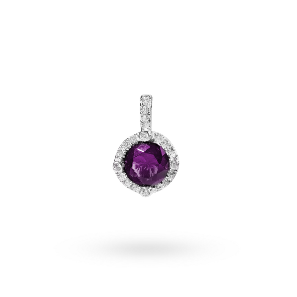 
                  
                    Klarity’s rhodium-plated colored solitaire pendant—crafted to captivate
                  
                