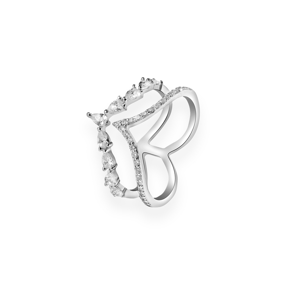 
                  
                    Klarity rhodium-plated crown ring with royal charm and brilliant sparkle
                  
                