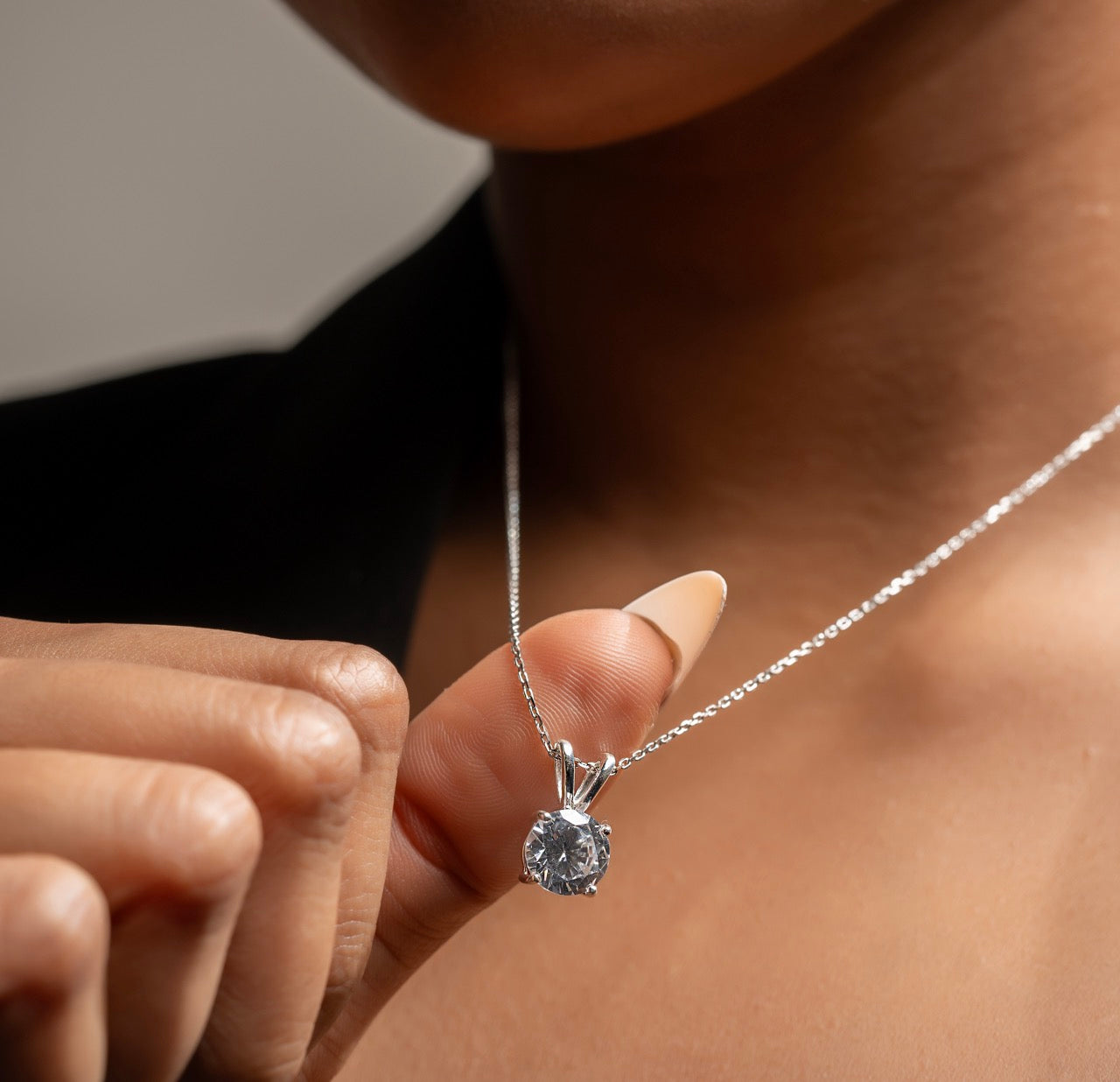 Timeless sterling silver solitaire pendant by Klarity for daily elegance